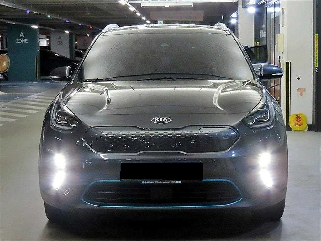 Kia Niro — photo 02