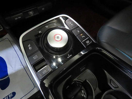 Kia Niro — photo 12