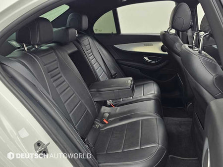 Mercedes-Benz E-Class — photo 12
