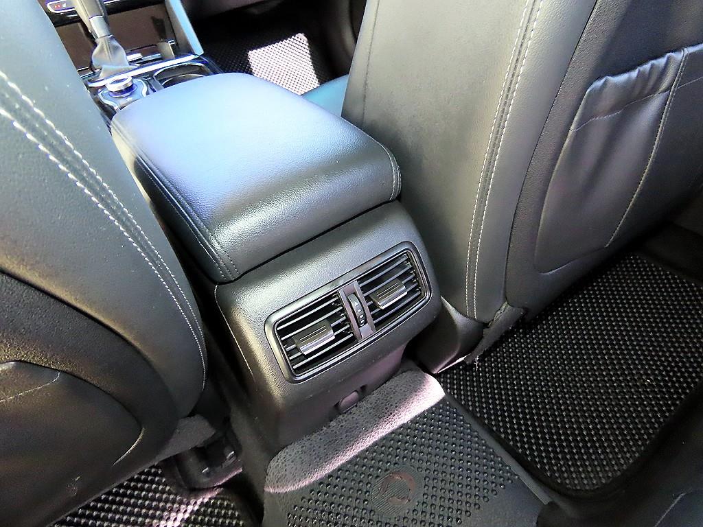 RENAULT SM6 — photo 18