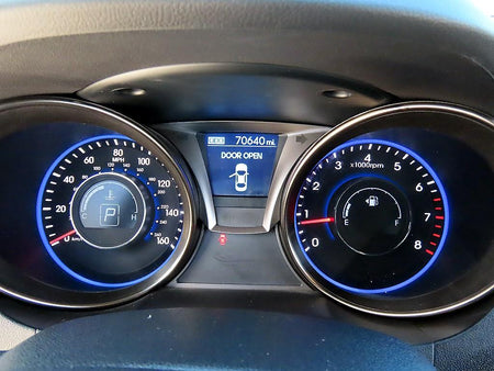 Hyundai Genesis — photo 09