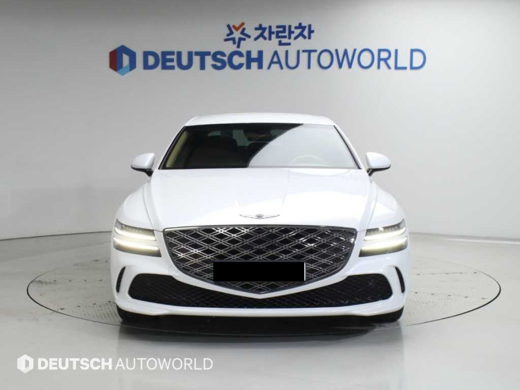Genesis G80 — photo 03