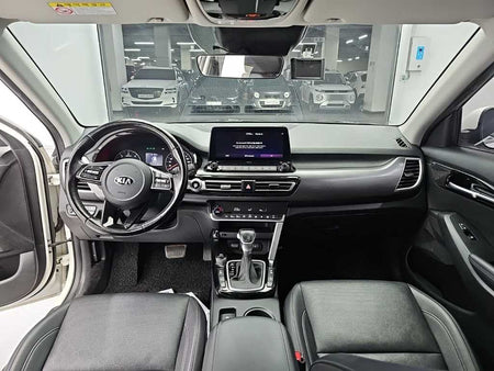 Kia Seltos — photo 07