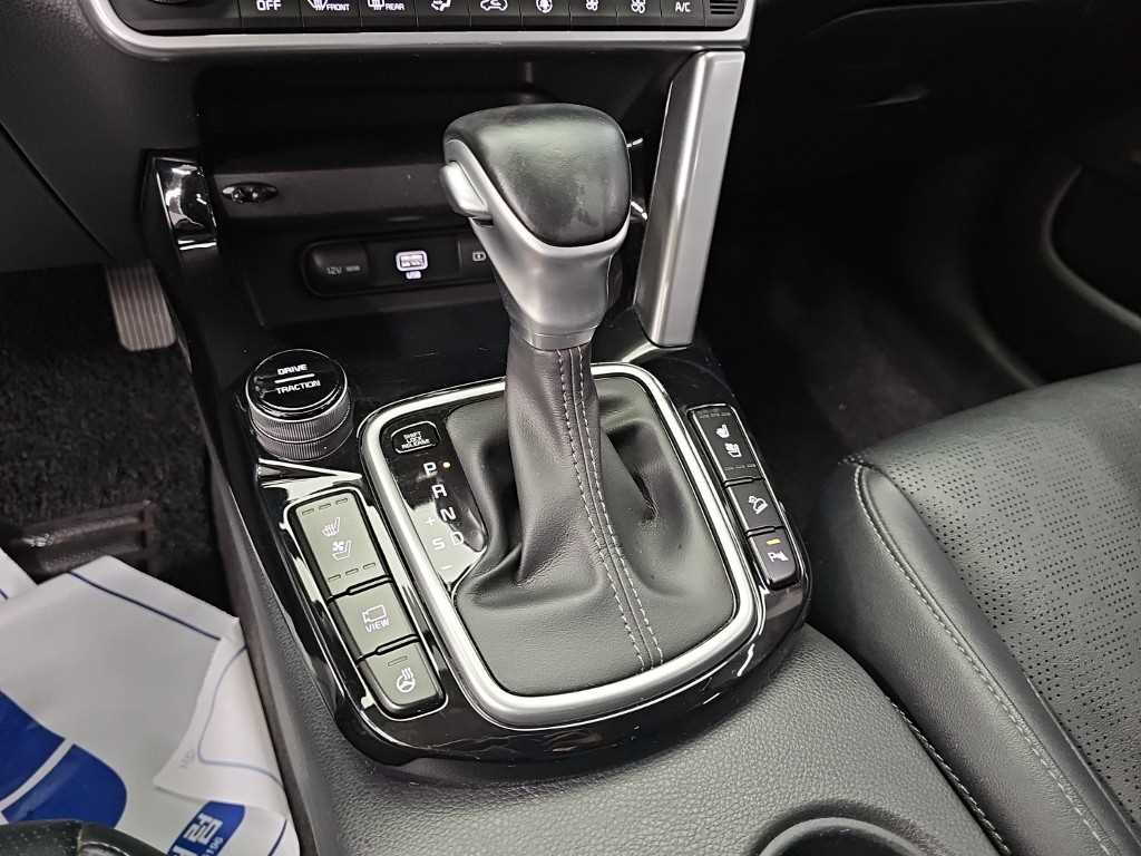 Kia Seltos — photo 08