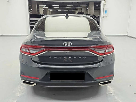 Hyundai Grandeur — photo 03