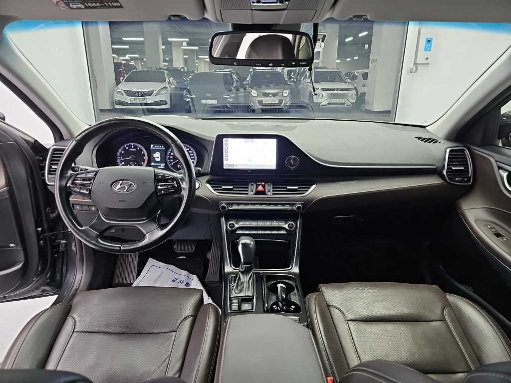 Hyundai Grandeur — photo 07