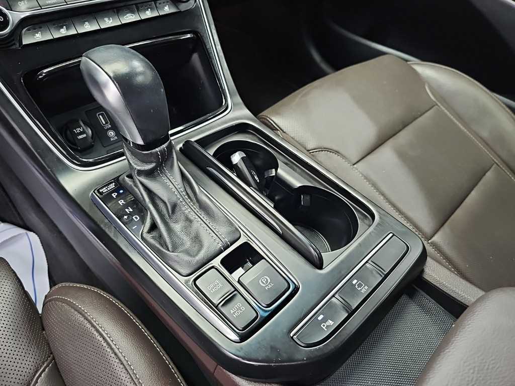 Hyundai Grandeur — photo 08