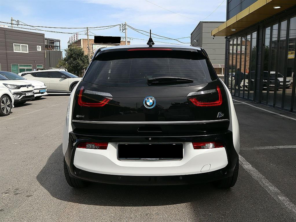 BMW i3 — photo 05