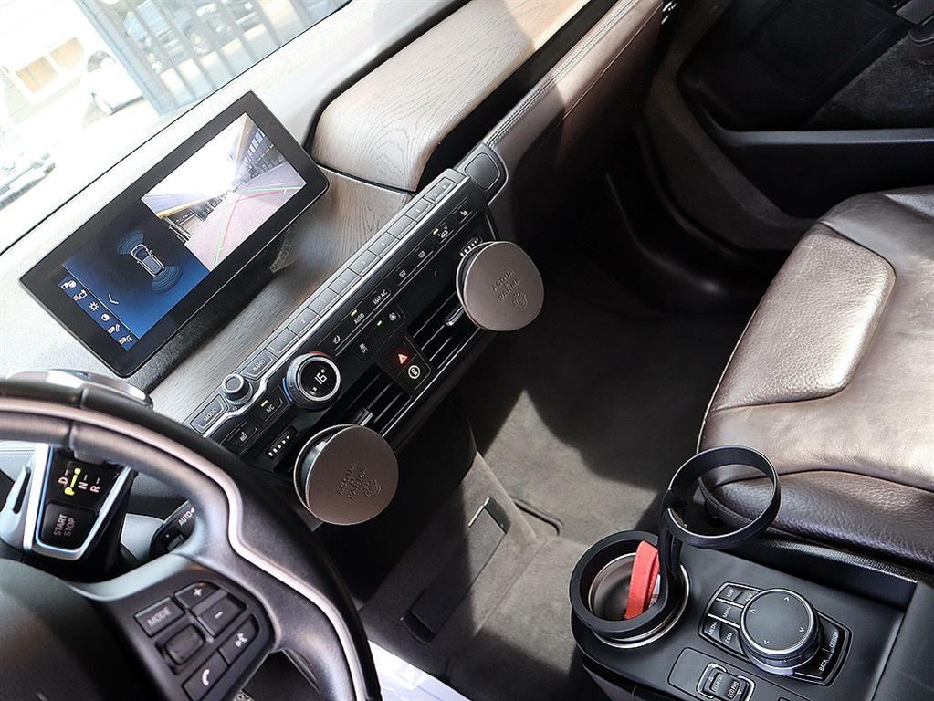 BMW i3 — photo 18