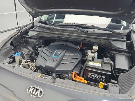 Kia Niro — photo 05