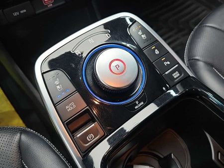 Kia Niro — photo 08