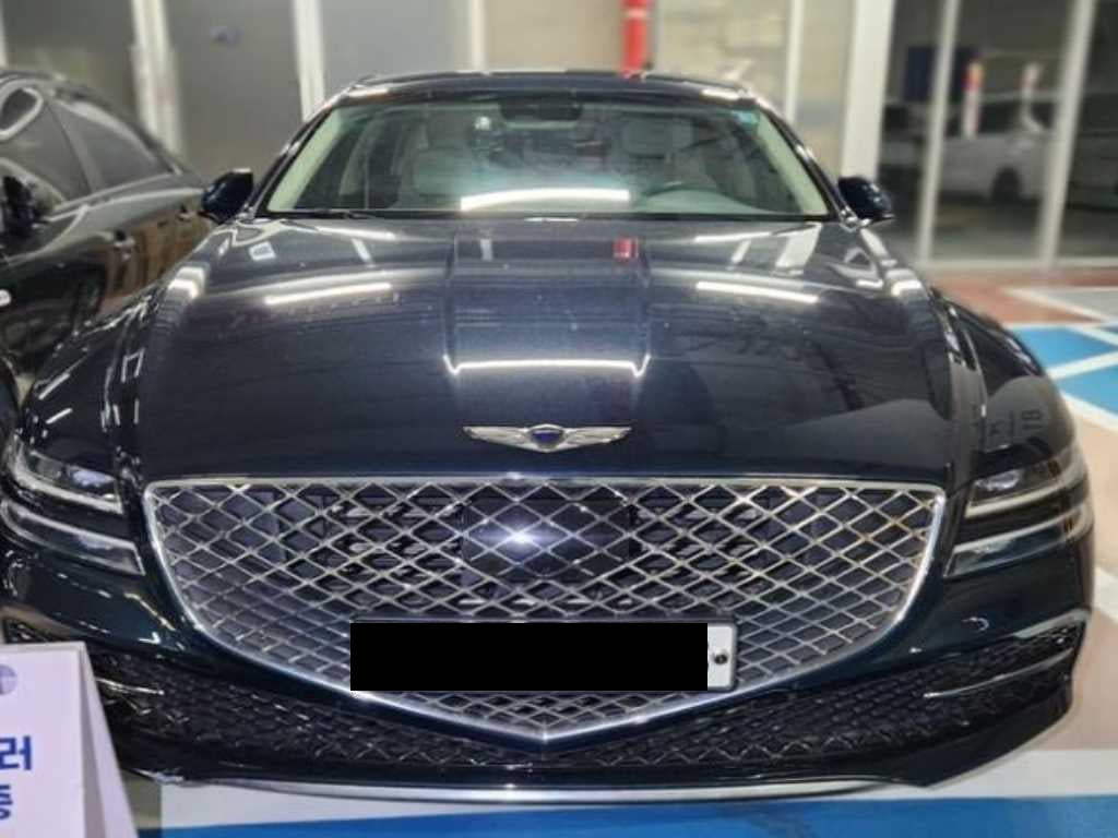 Genesis G80 — photo 01