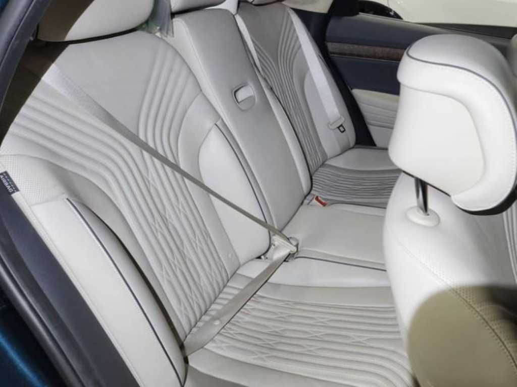 Genesis G80 — photo 06