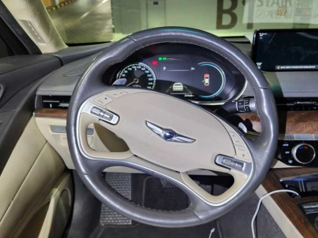 Genesis G80 — photo 14