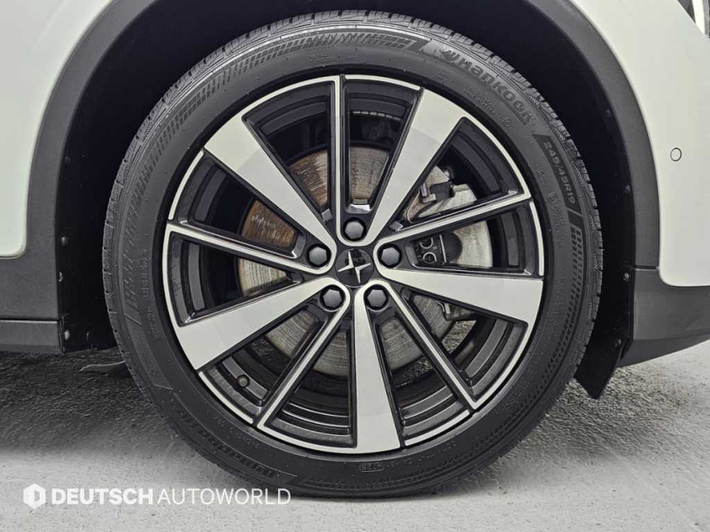 Polestar Polestar 2 — photo 05