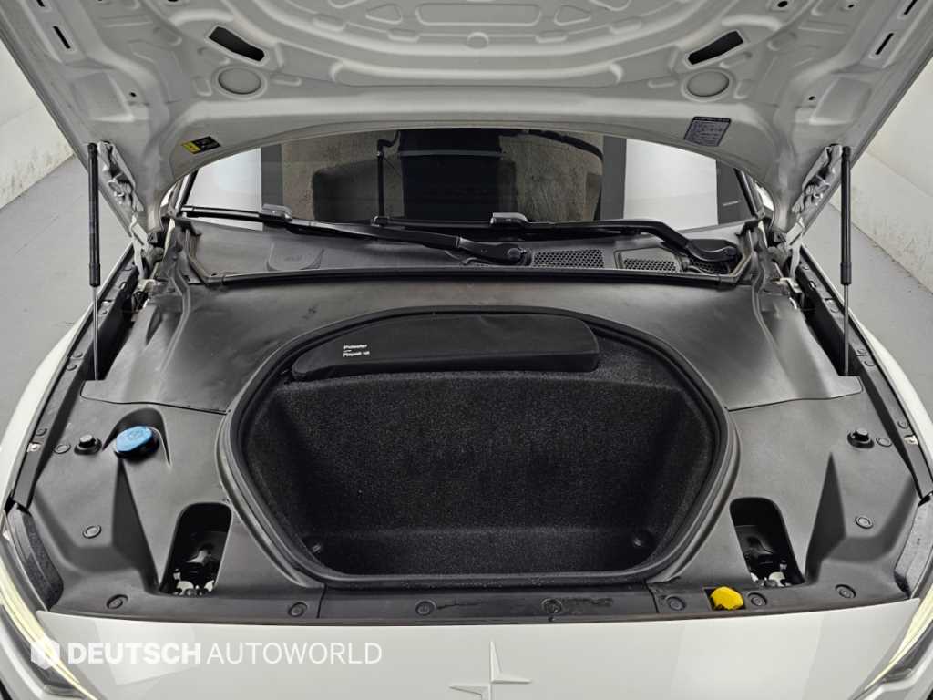 Polestar Polestar 2 — photo 06
