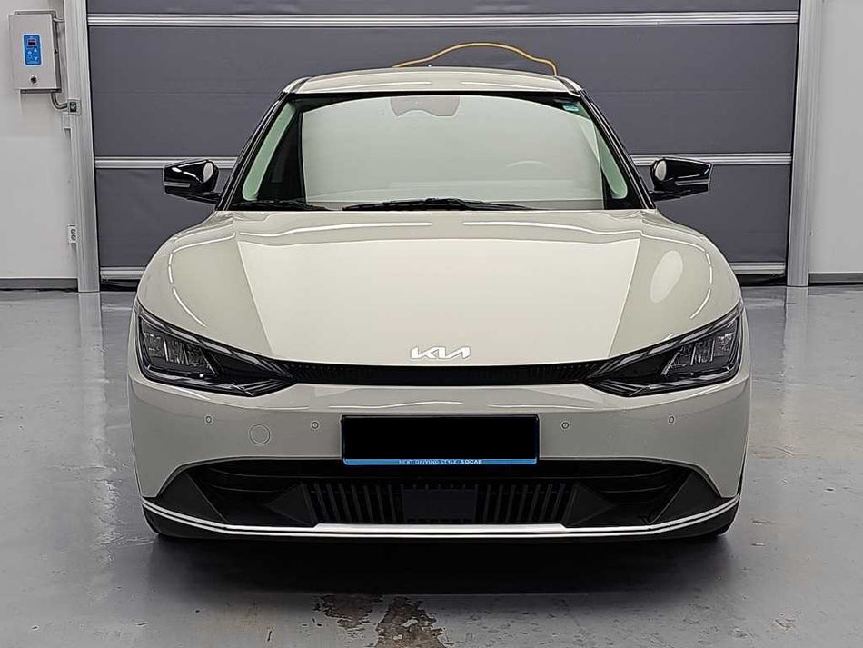 Kia EV6 — photo 02