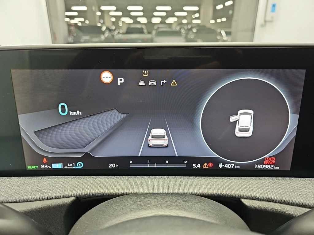 Kia EV6 — photo 06