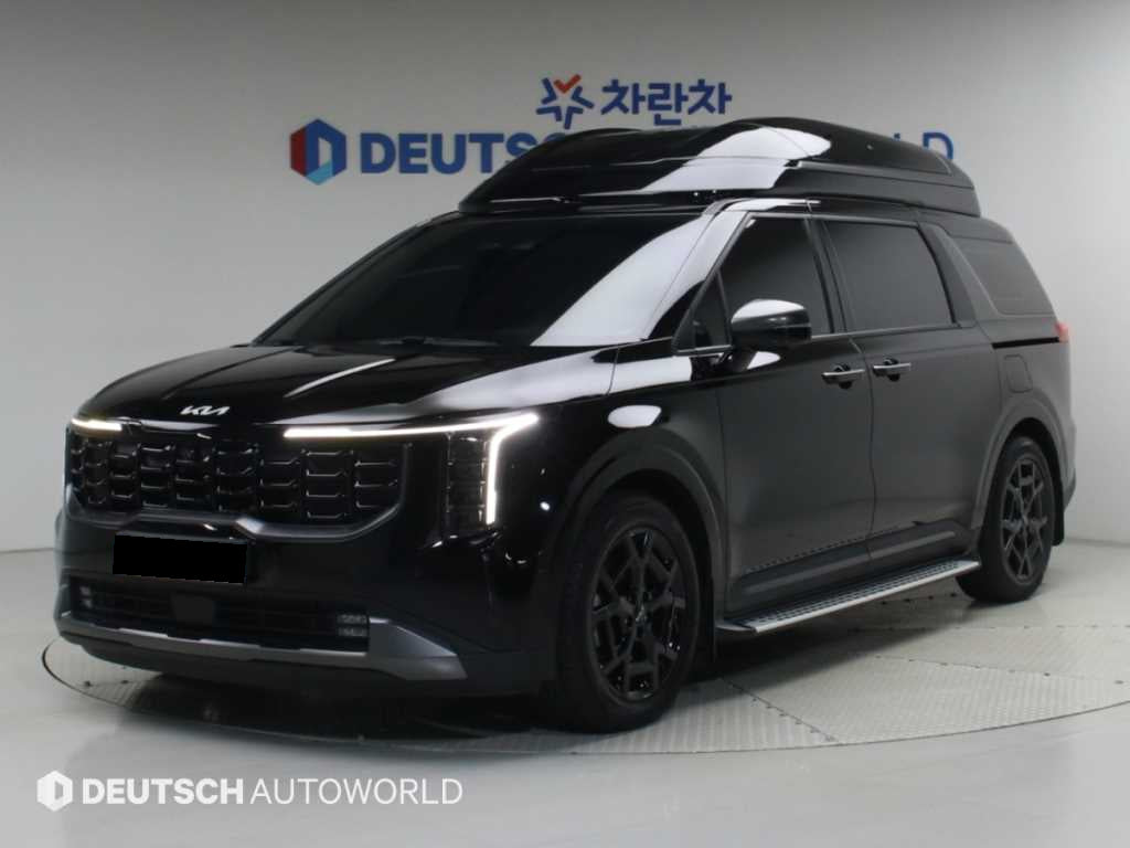 Kia Carnival — photo 01