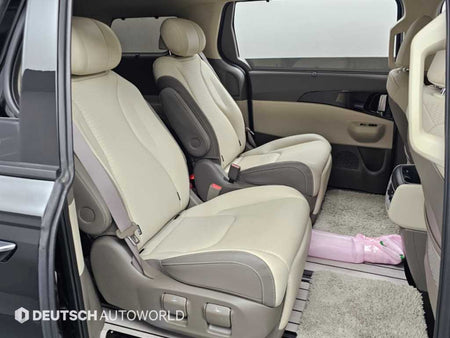 Kia Carnival — photo 12