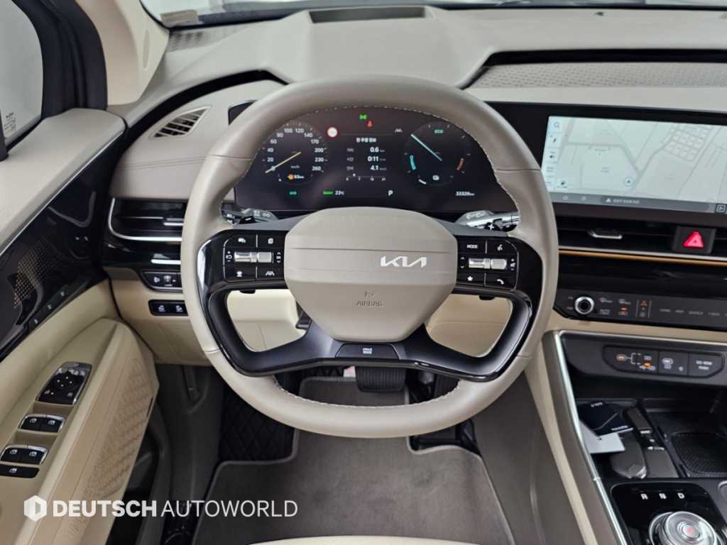 Kia Carnival — photo 13