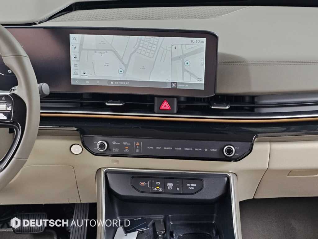 Kia Carnival — photo 14