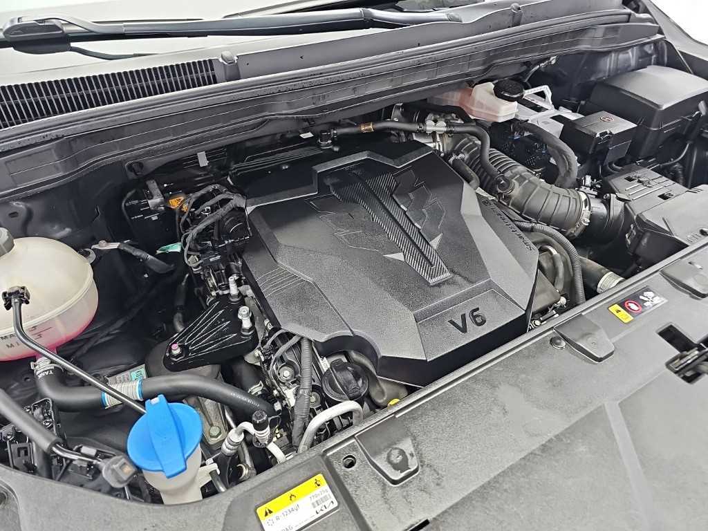Kia Carnival — photo 05