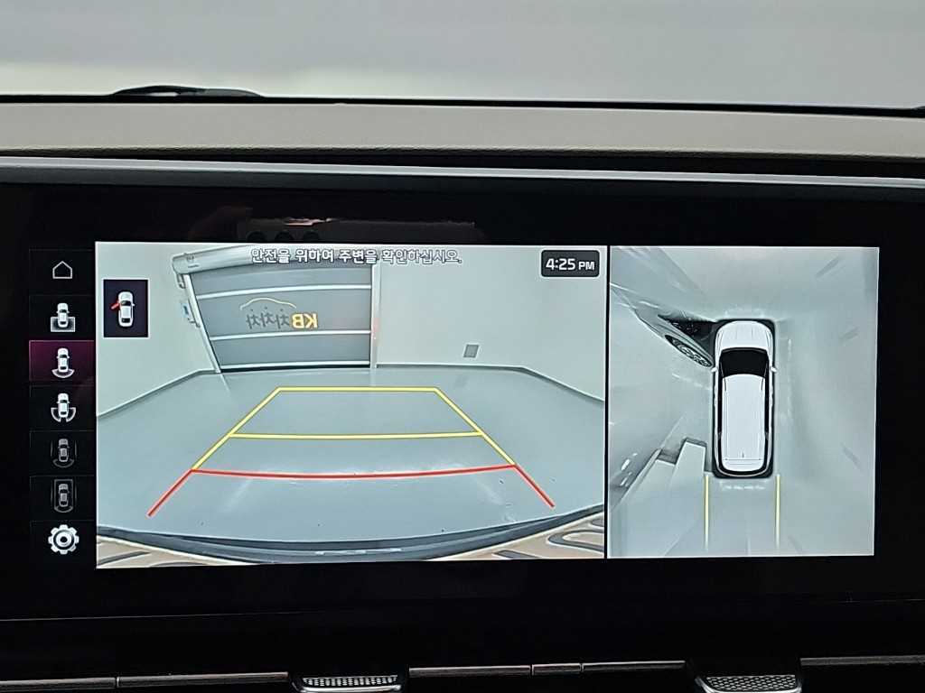 Kia Carnival — photo 16