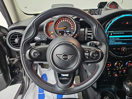 Mini Cooper — photo 09