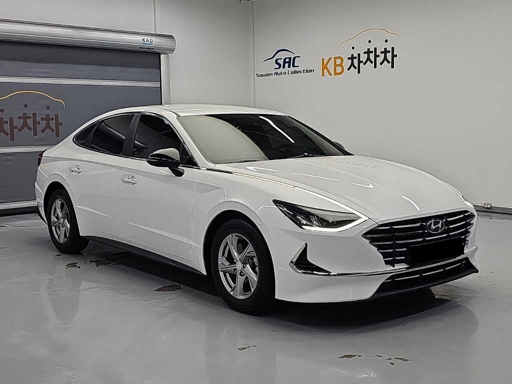 Hyundai Sonata — photo 04
