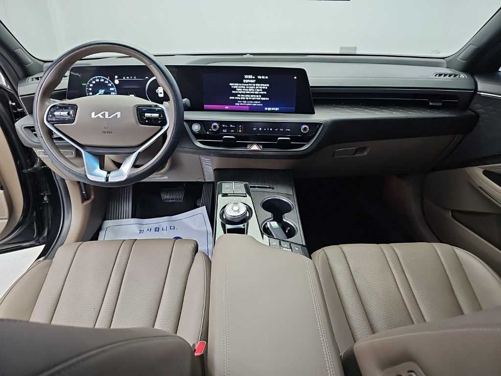 Kia K8 — photo 07