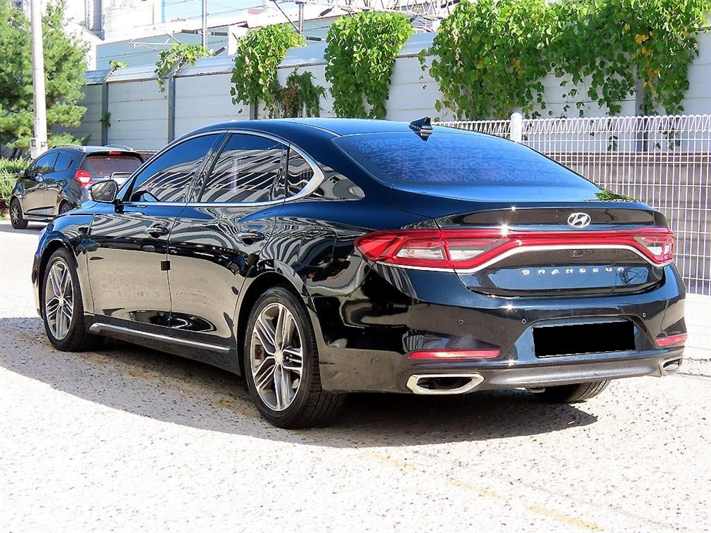 Hyundai Grandeur — photo 03