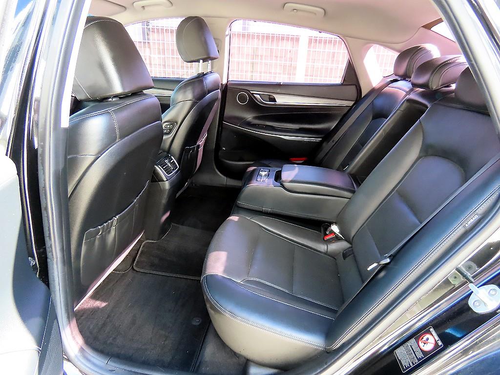Hyundai Grandeur — photo 06