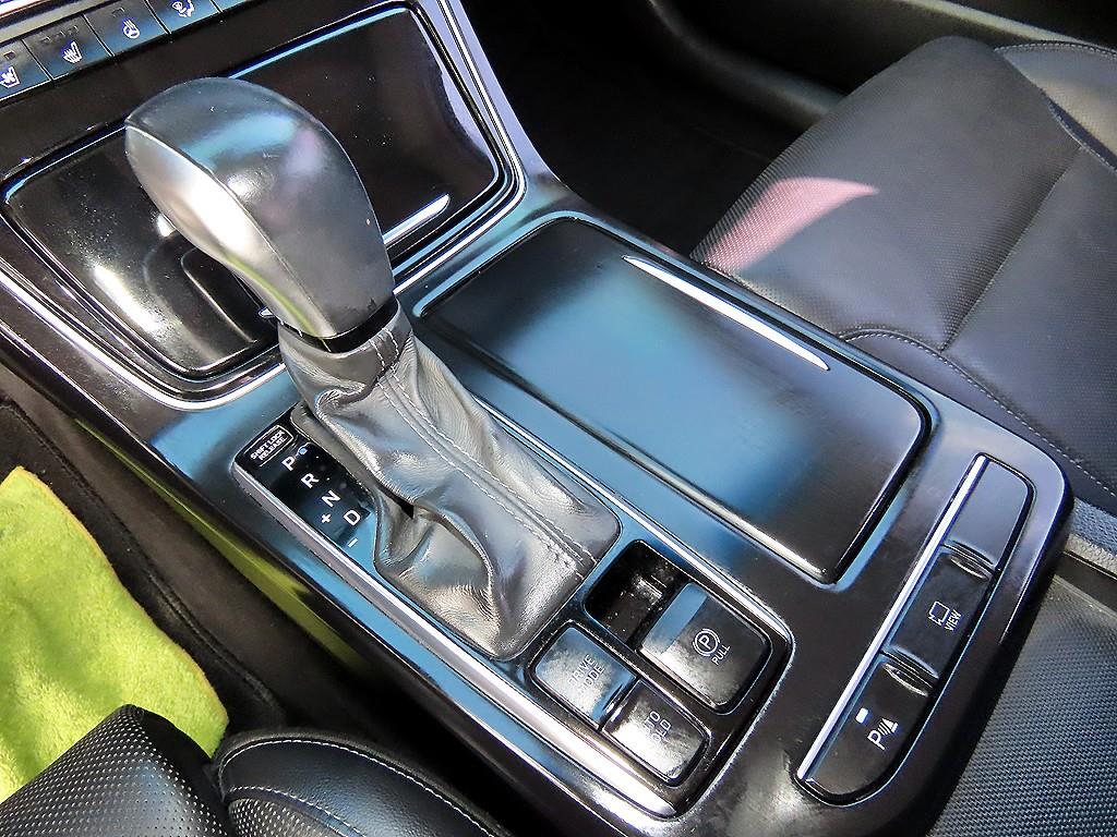 Hyundai Grandeur — photo 10