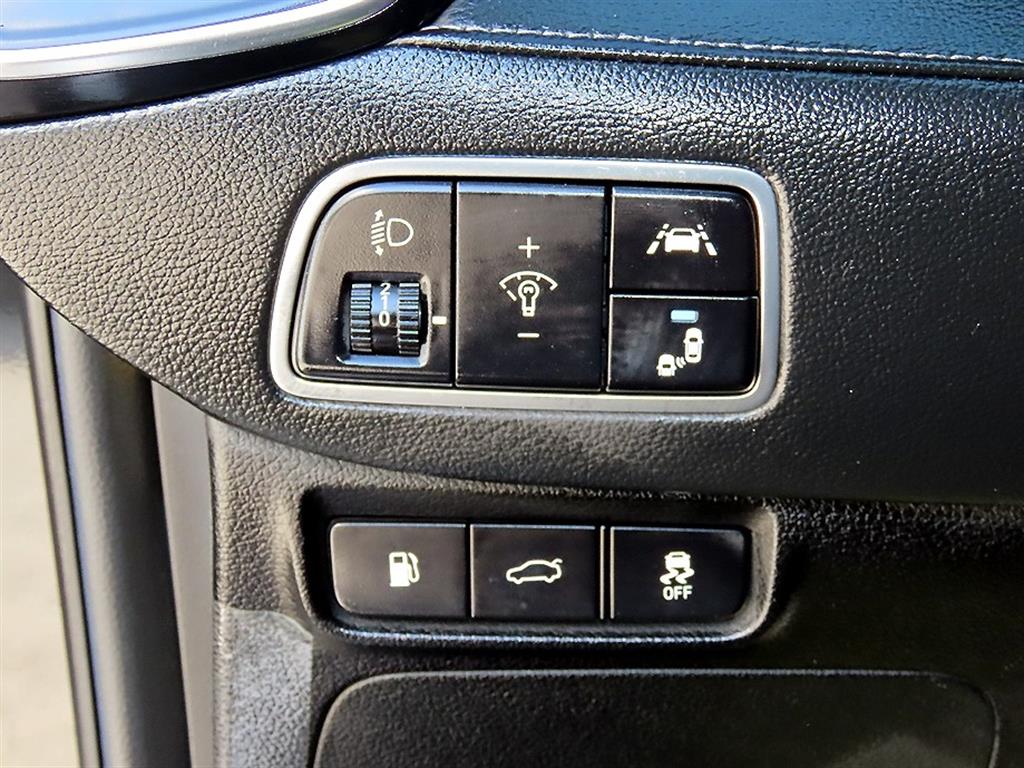 Hyundai Grandeur — photo 12