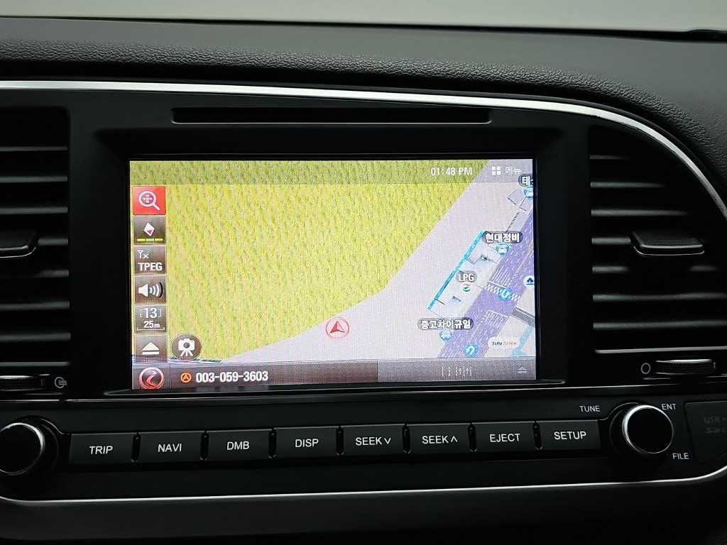 Hyundai Avante — photo 13