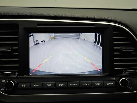 Hyundai Avante — photo 14