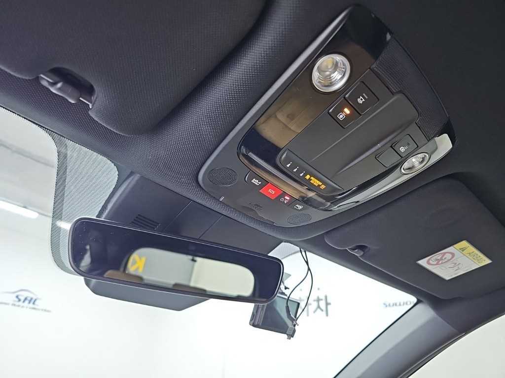 Kia Sorento — photo 17