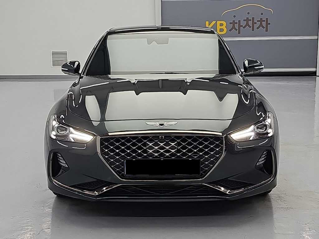 Genesis G70 — photo 02