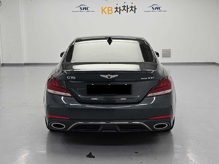 Genesis G70 — photo 03