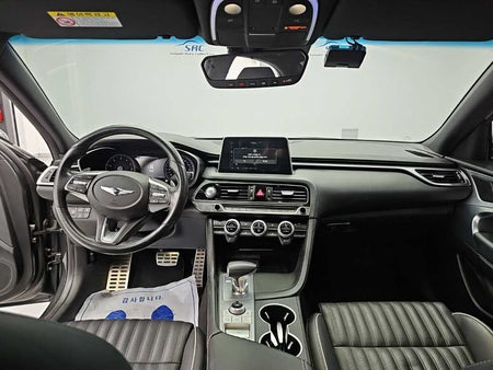 Genesis G70 — photo 07