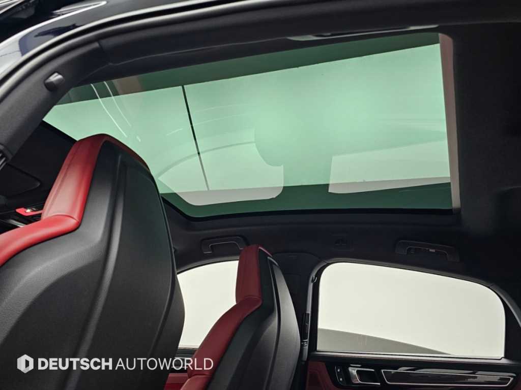 Porsche Cayenne — photo 18