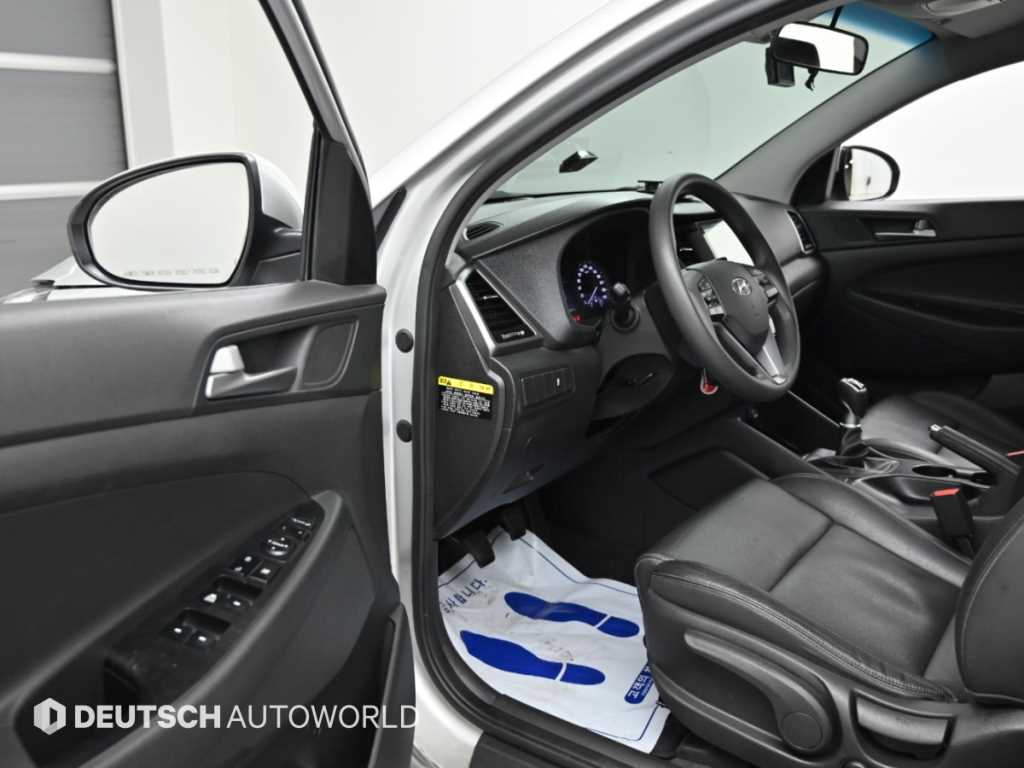 Hyundai Tucson — photo 11