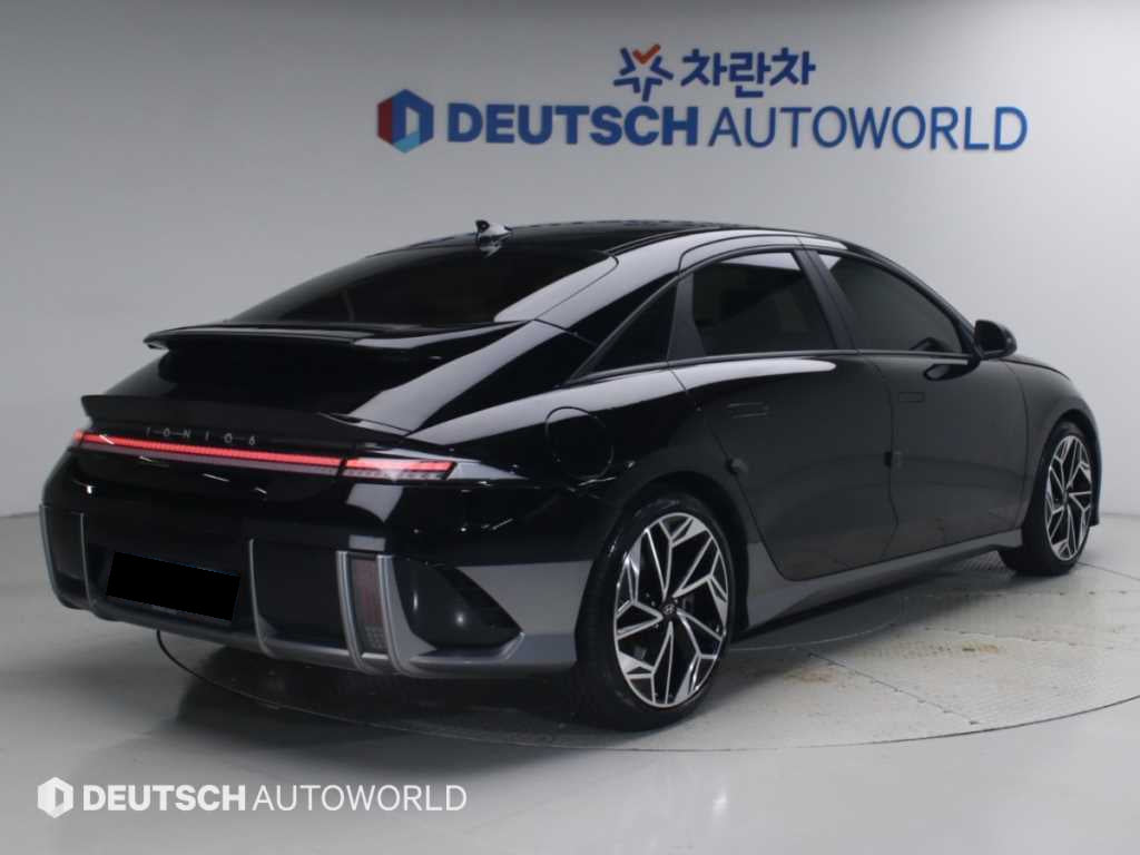 Hyundai Ioniq6 — photo 02