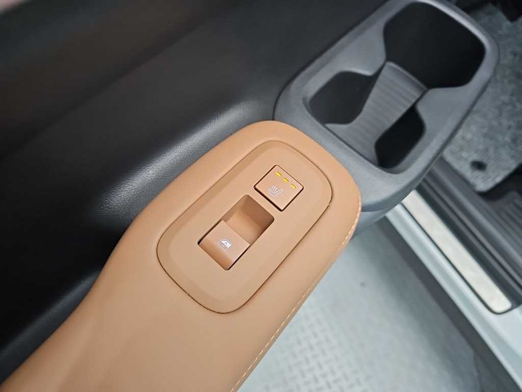 Hyundai Santafe — photo 13