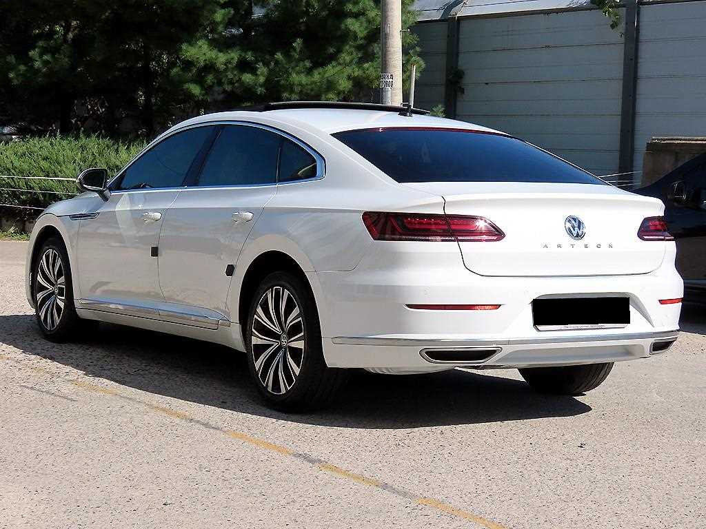 Volkswagen Arteon — photo 03