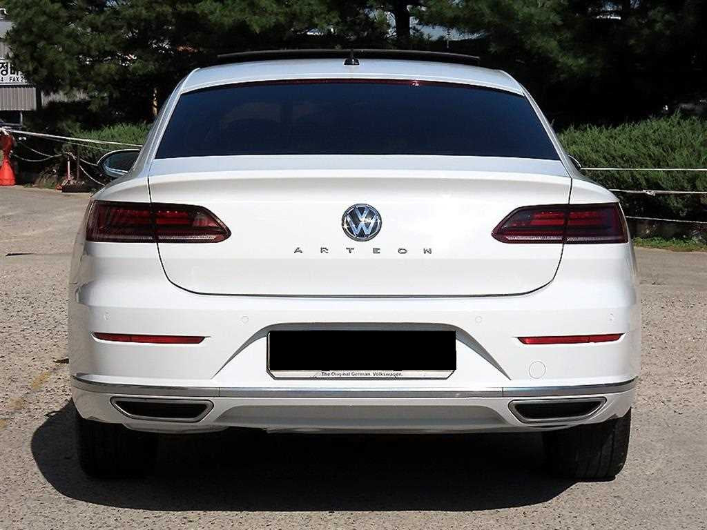 Volkswagen Arteon — photo 04