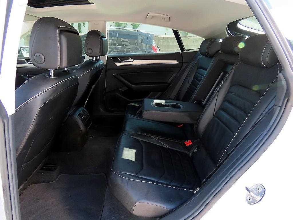 Volkswagen Arteon — photo 06