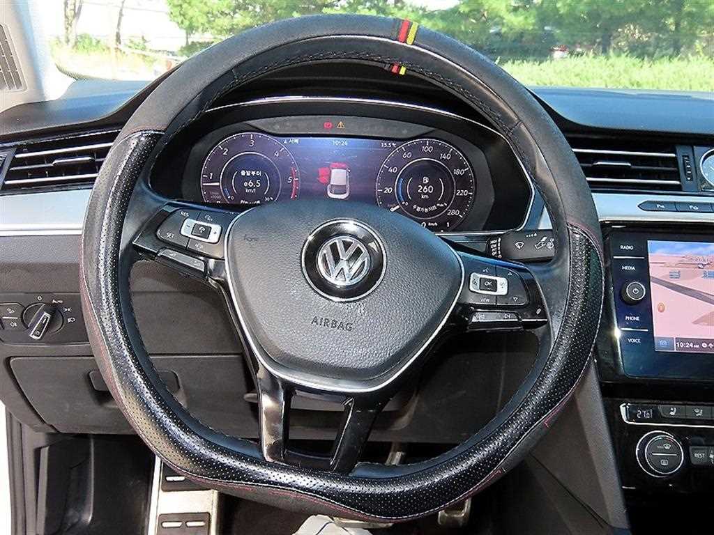 Volkswagen Arteon — photo 08