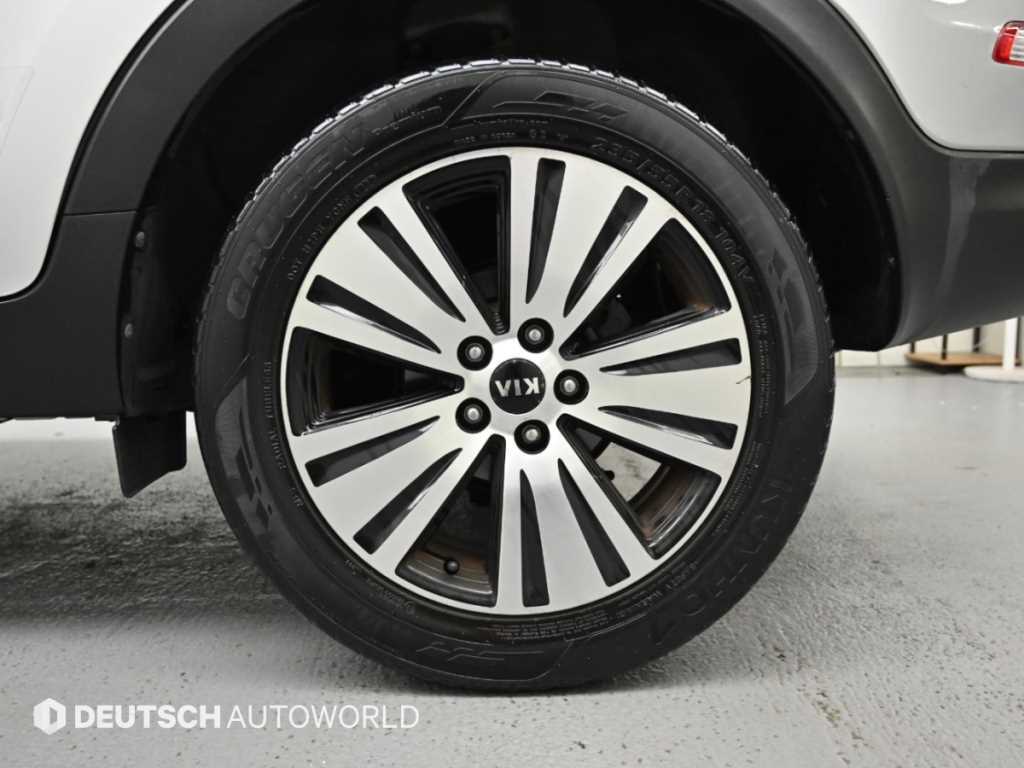 Kia Sportage — photo 05
